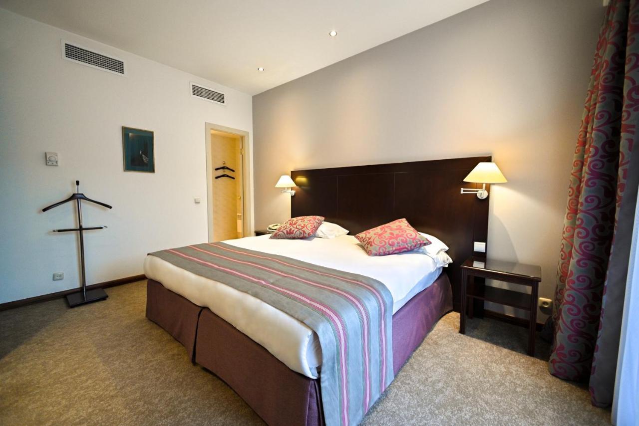 Europe Hotel Yerevan Ngoại thất bức ảnh