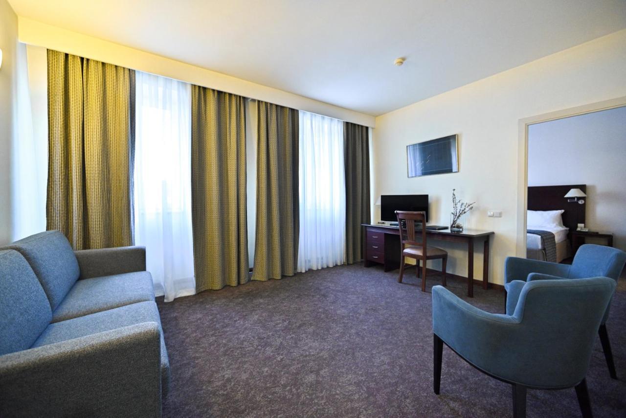 Europe Hotel Yerevan Ngoại thất bức ảnh